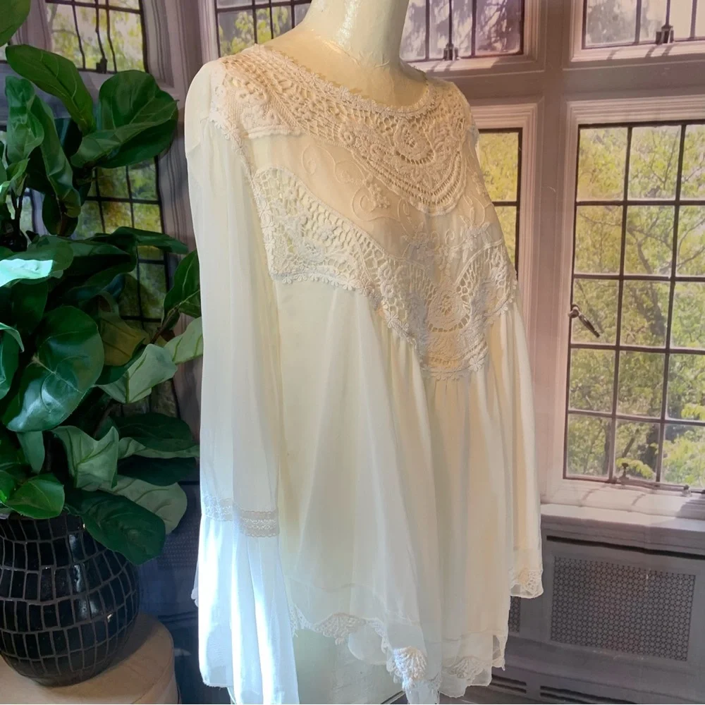Indigo Thread Co Lace Embroidery Embroidered Off White Flowy Fancy Boho - Picture 1 of 15